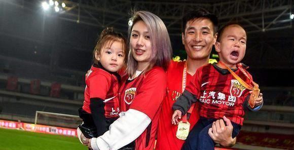 国足运动员妻子,国足李磊妻子