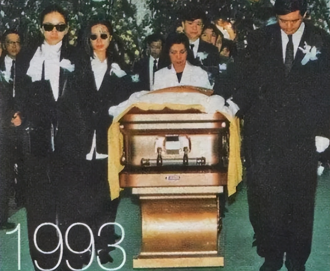 李嘉欣何超琼最近消息,何超琼梁安琪李嘉欣