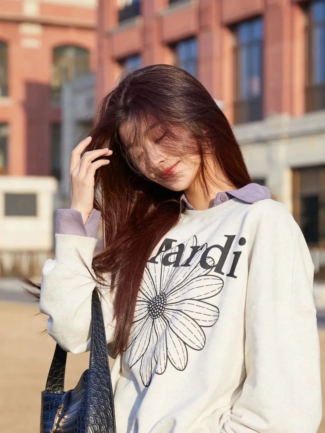 别再染挂耳染了，今年流行的“巴黎画染”太好看了