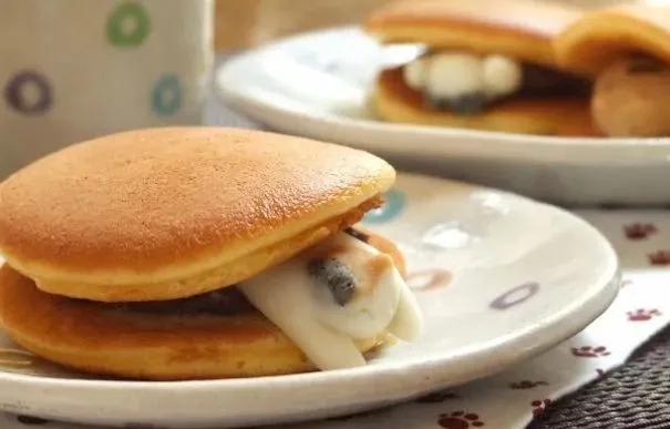 教我们自制可以吃的猫咪甜品,自己制作猫咪甜品