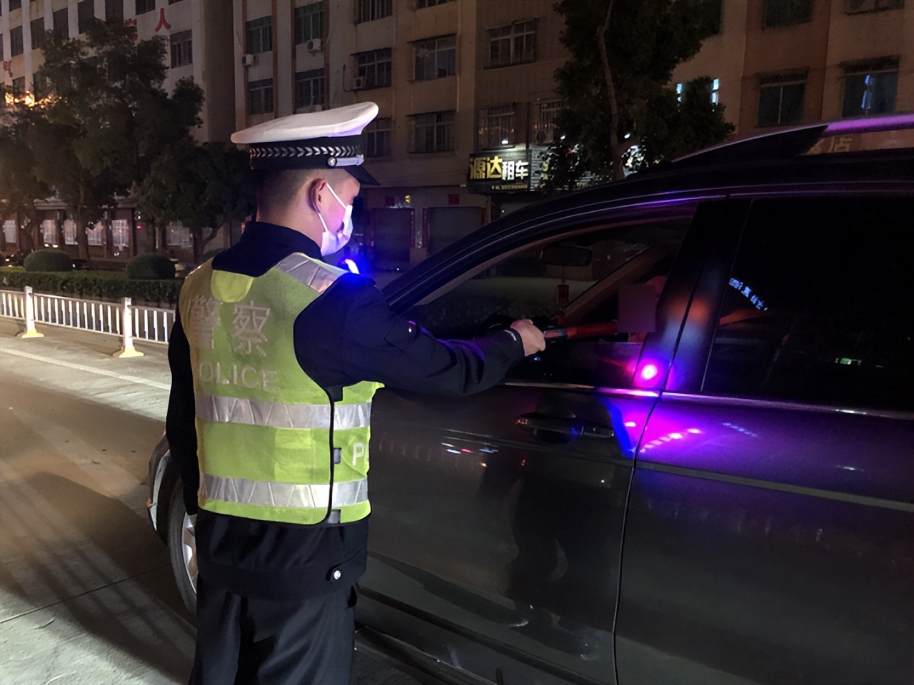 公安局圆满完成春节期间安保任务,我局圆满完成春节安保工作