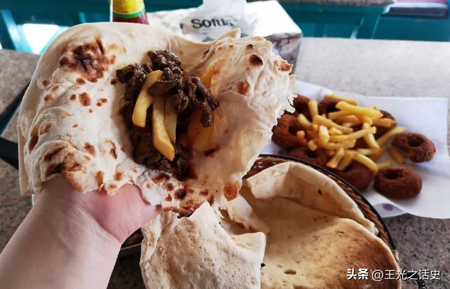 卡塔尔世界杯卡塔尔赚了多少钱,卡塔尔世界杯赚了多少钱