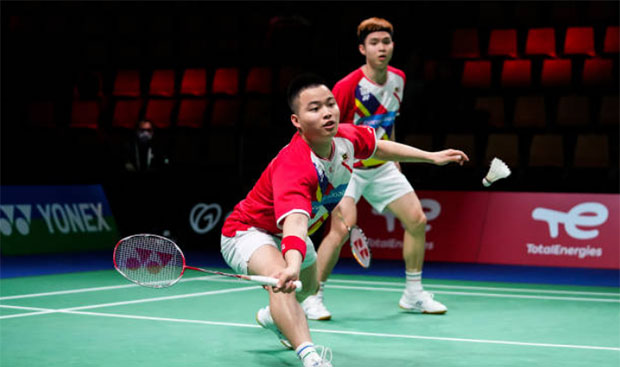 盘点男双世界前十*用御**球拍，90%的球迷都在用