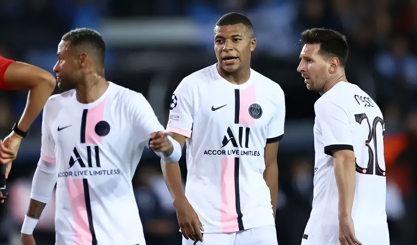 梅西22-23赛季大巴黎表现,梅西单核带队大巴黎有多难