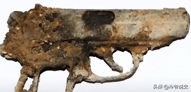 2016年贵州一局长被*规双**，看守所录指纹时发现，他是18年前的凶手