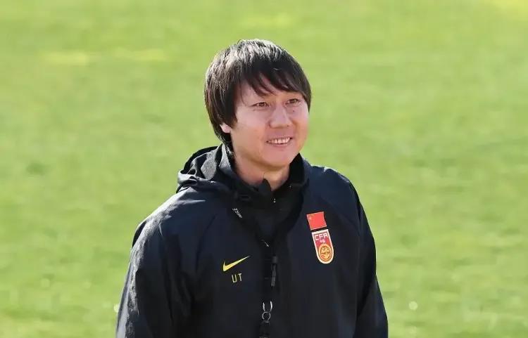 李铁被调查：挑破男足黑幕的那根针再一次出现