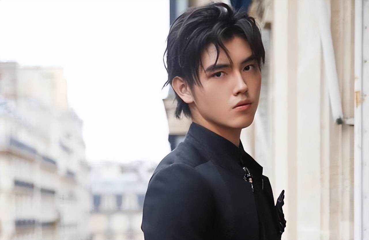 盘点8位“星二代”，有人出轨，有人入狱，真是扶不起的“阿斗”