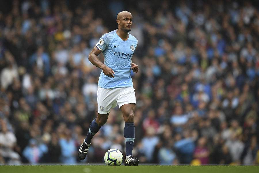 谁是历史上最伟大的足球运动员,英超历史上的硬汉队长