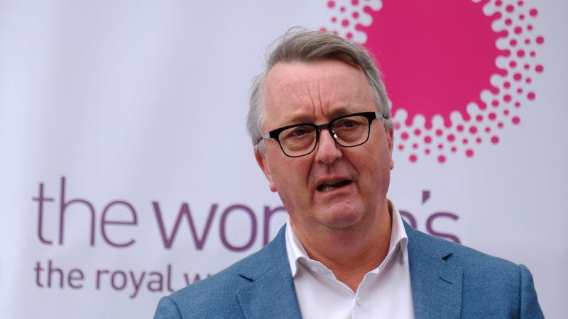 *子烟电**恐让澳洲出现“健康危机”？联邦敦促各州严打违法售烟