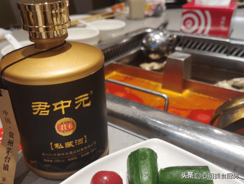 喝完酒口干舌燥喝水不解渴,为什么喝完酒口干舌燥一直喝水