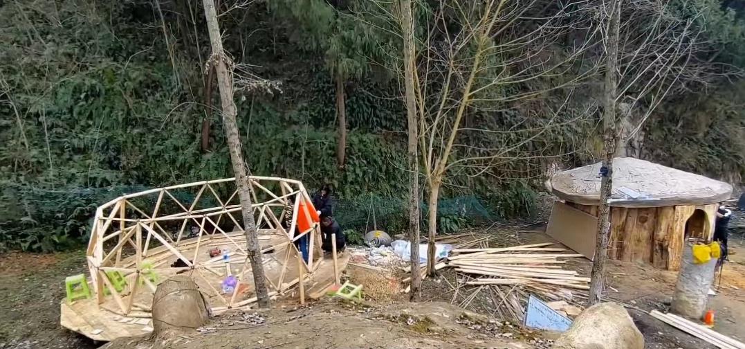 90后小伙回农场投资百万种果园,70后大叔创造奇迹种地赚100万