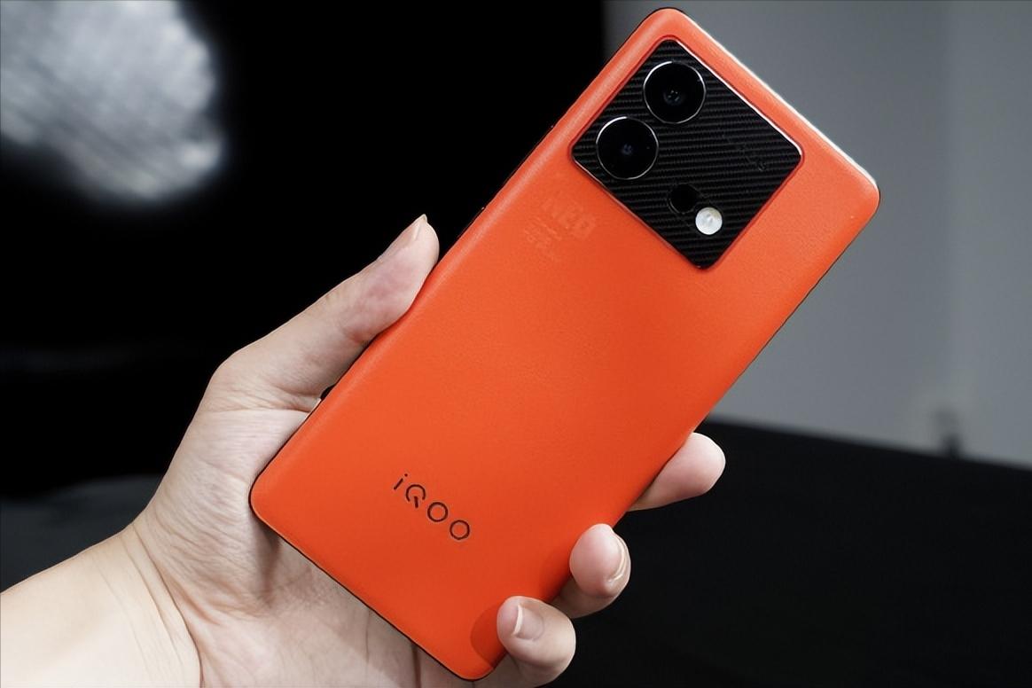 小米13ultra属于什么级别的手机,小米11ultravs苹果13promax