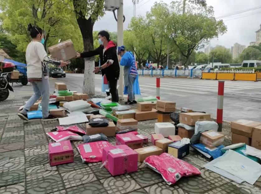 为什么唯品会雅诗兰黛这么便宜,雅诗兰黛可以唯品会买吗