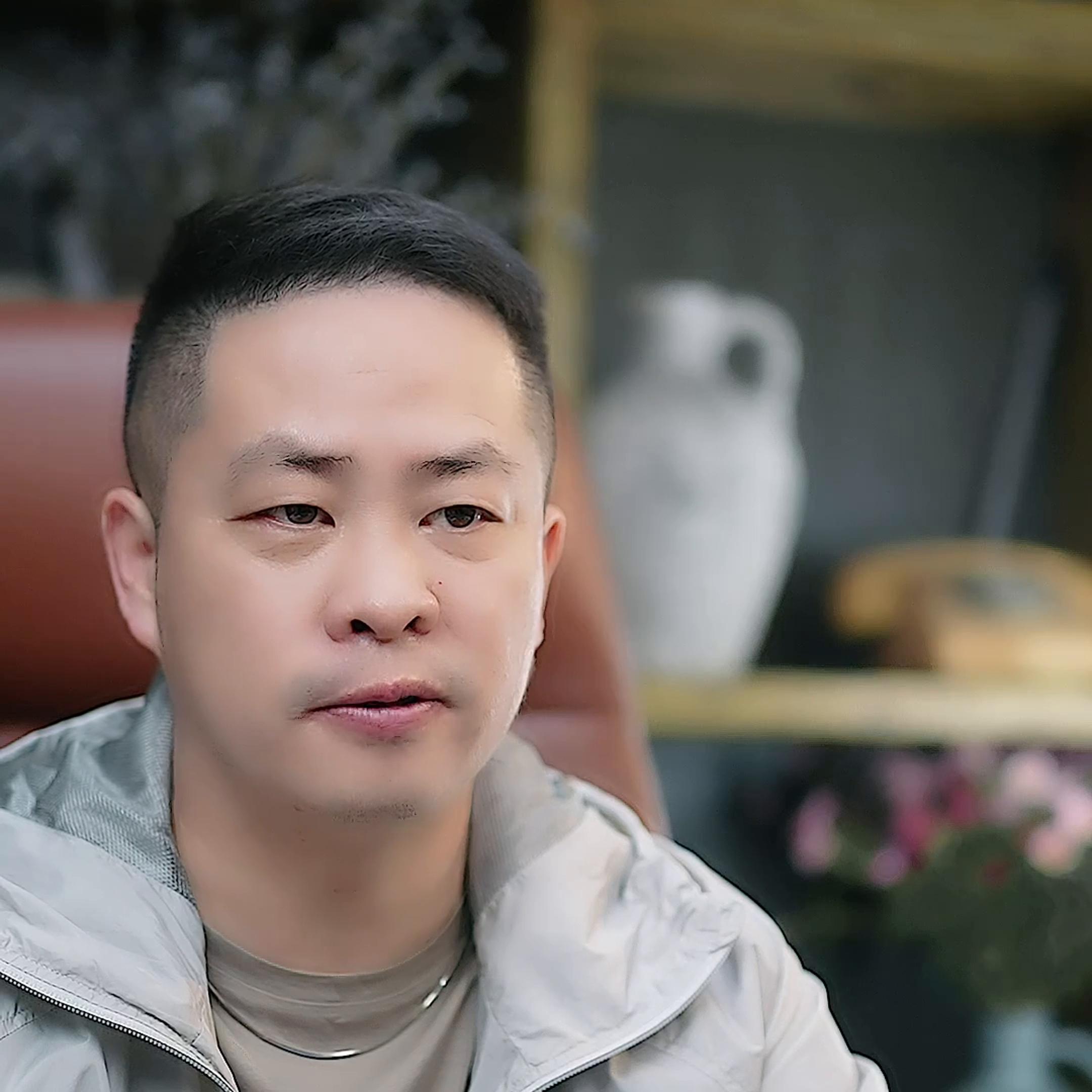 11岁男孩如何培养,男孩子怎么跟父母分床睡