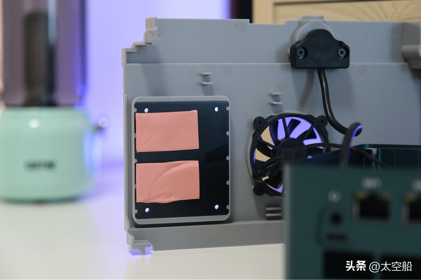 零刻gtr7和同配置笔记本,零刻gtr7电脑测评