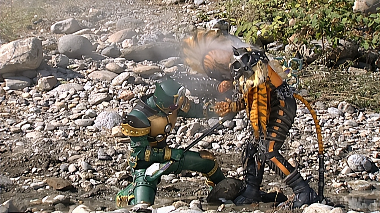 假面骑士睦月为什么没有回归,假面骑士睦月变身是第几集