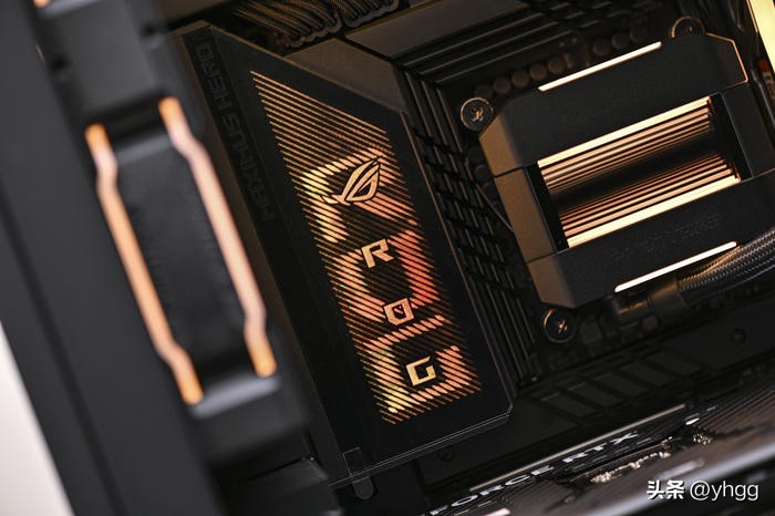 黑金全塔海景房——ROGZ790HERO+4080猛禽+追风者NV7装机展示