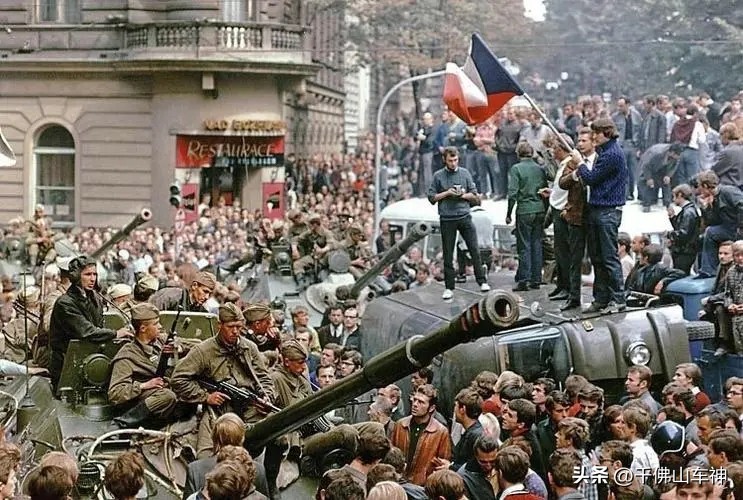 曾经的小弟,捷克为什么要挑战俄罗斯