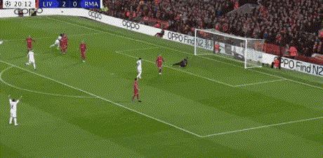 曼联vs皇马c罗本泽马,皇马反击厄齐尔本泽马c罗