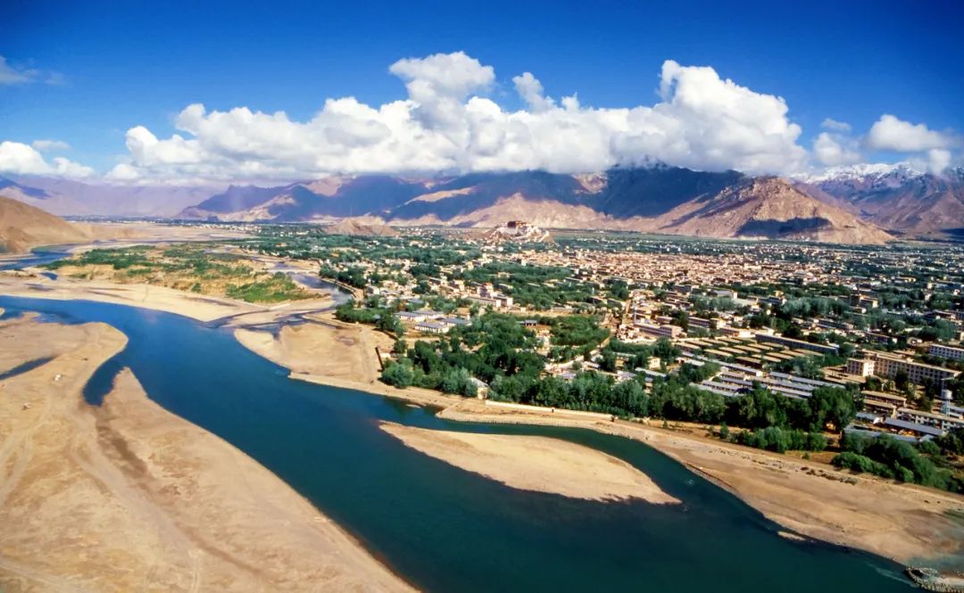 ​对话车刚：我要留下*藏西**变革的一切|财经影像·光刻系列之十四