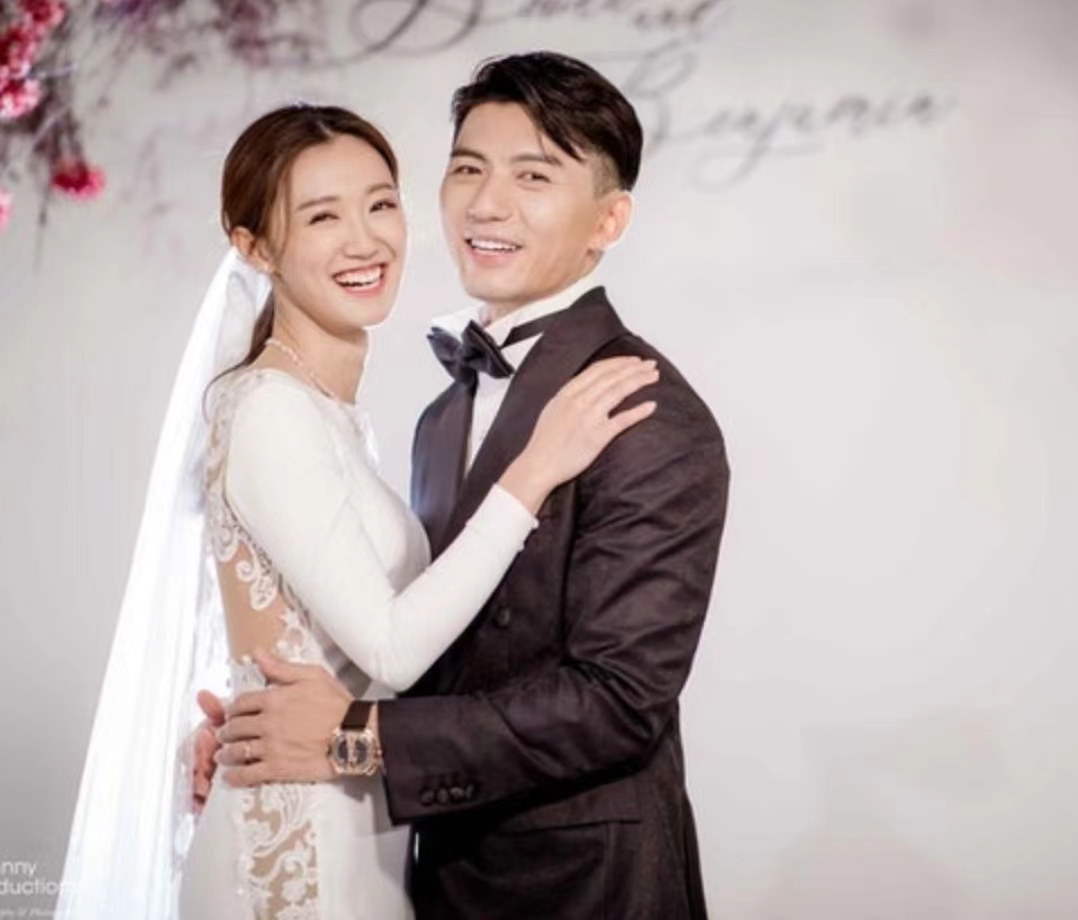 性别保密！TVB小花怀孕第4个月已明显见肚，已知男女但仍未要公开