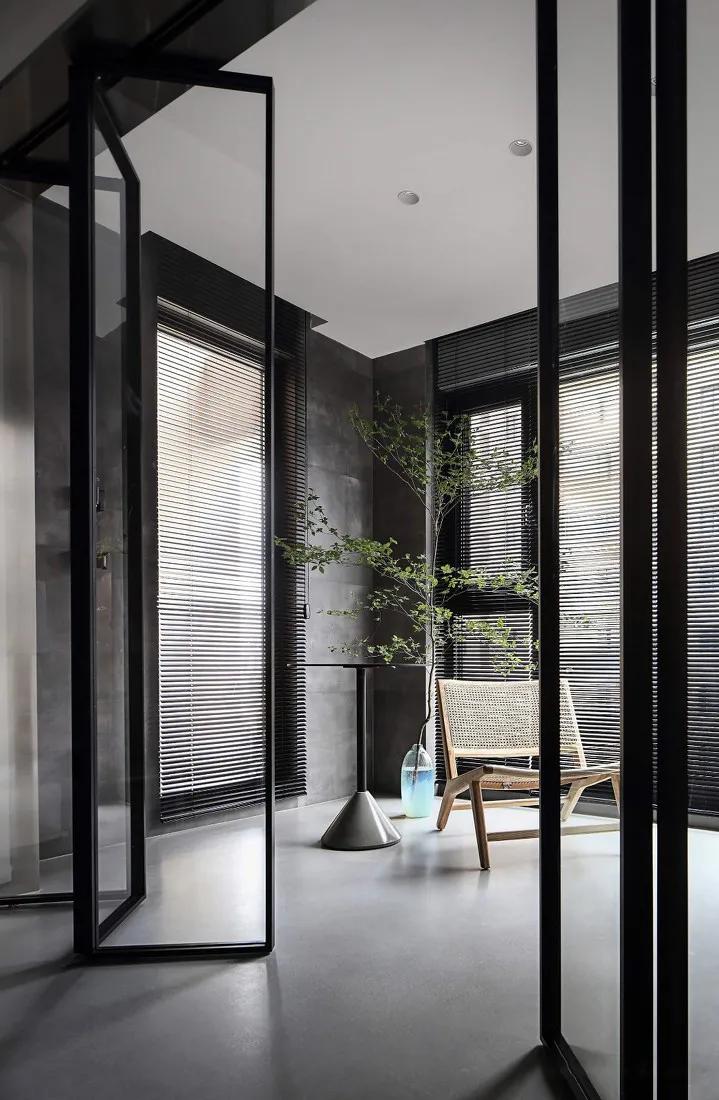 阳台推拉门要不要拆掉和客厅打通,客厅阳台没打通要不要装两道窗帘