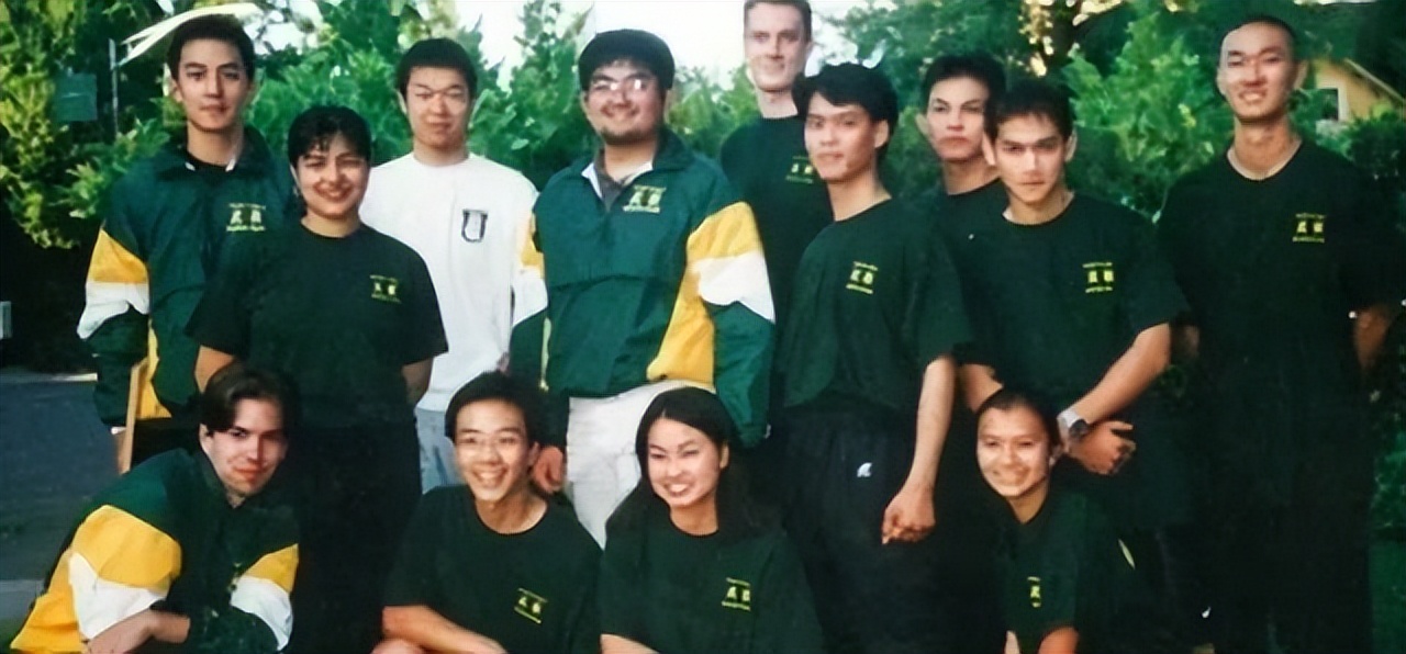 昔日男神吴彦祖为何变油腻大叔,44岁的吴彦祖风采不减当年