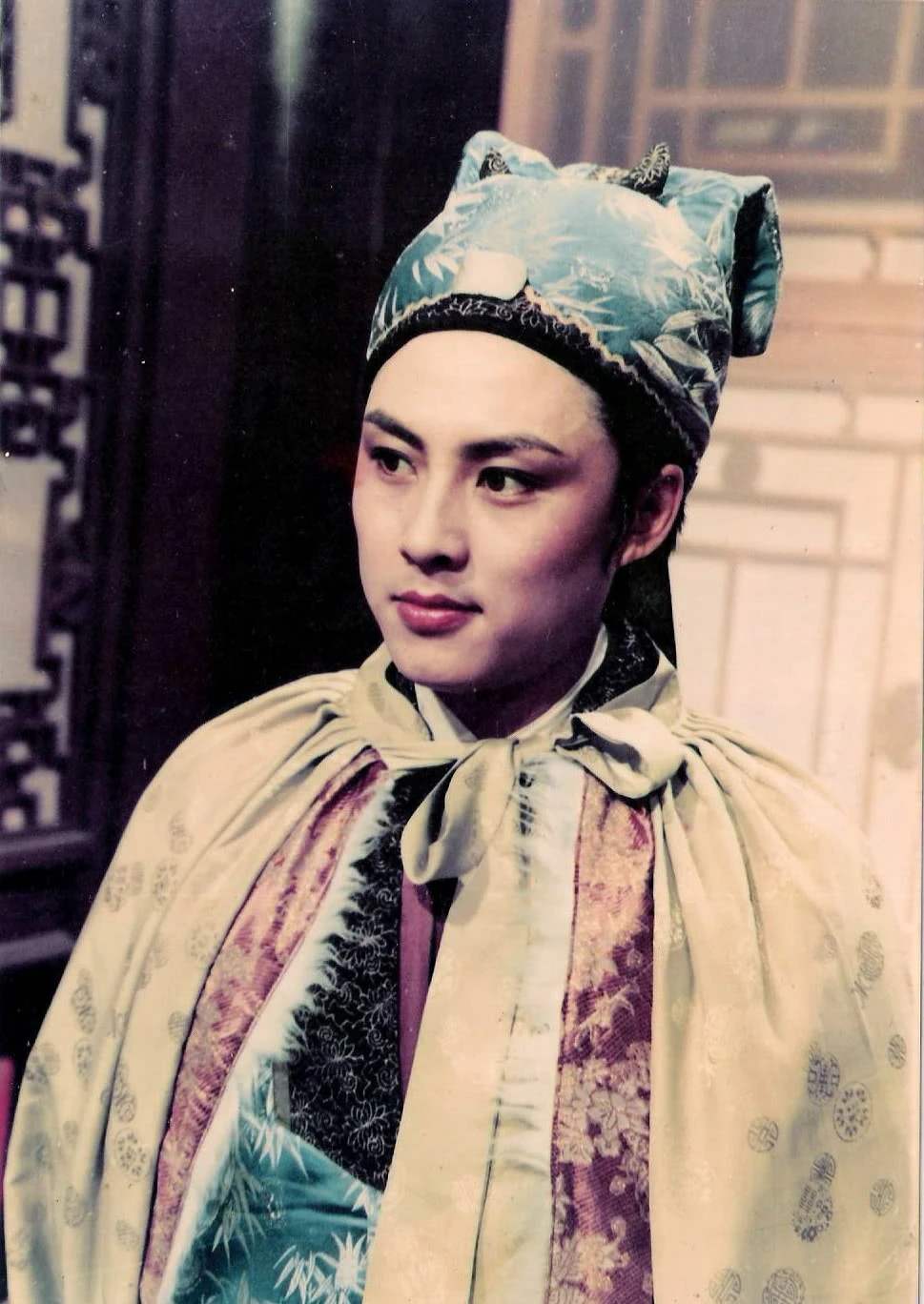 红楼梦人物姓名的暗示和隐喻最全,红楼梦时间线索及人物年龄梳理