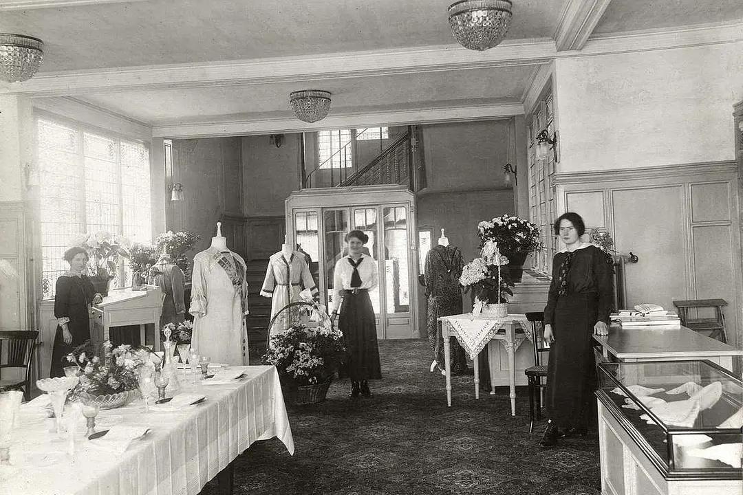 纳粹德国屠杀犹太女人,变态纳粹