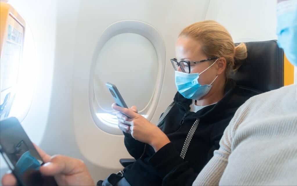 总是失眠很苦恼？提醒：人过40岁，做好4件事，帮助提高睡眠质量