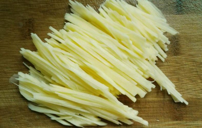 4种升糖食物尽量少碰,建议中老年人多吃这6种食物