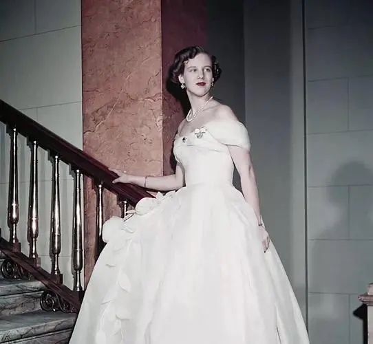 丹麦女王逛菜市场,丹麦女王上街买菜