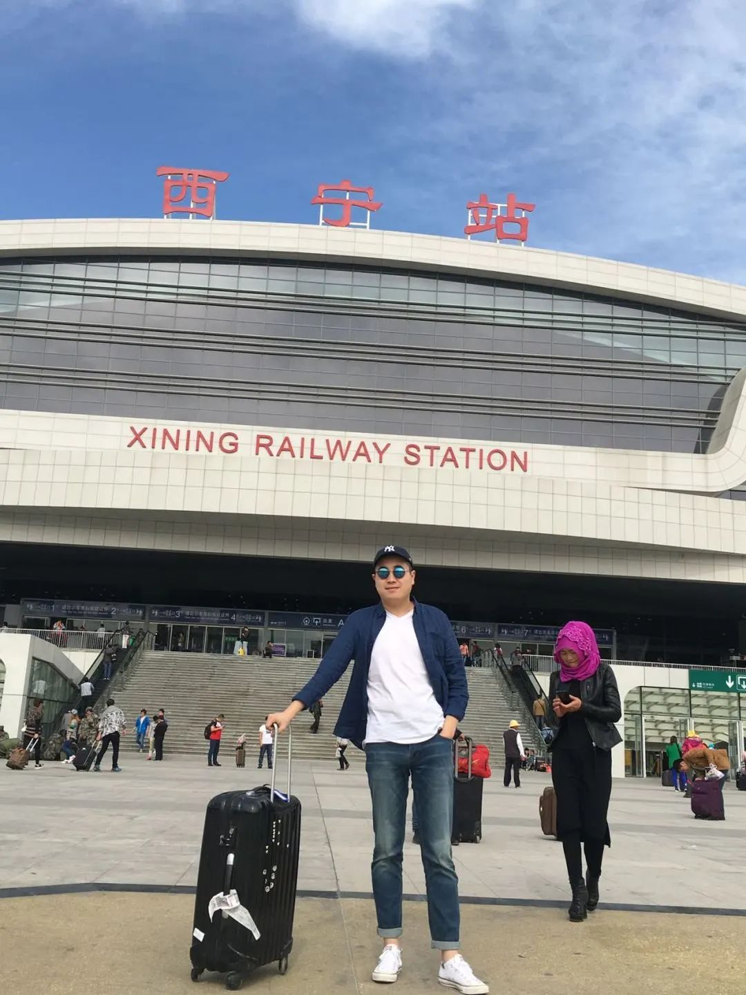 「设计向心致遇真我」第四届然设计2022年度杰出设计师——何彬