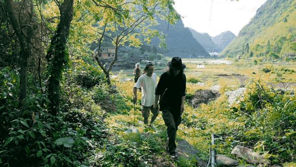 他在贵州租下200亩山谷，95后纷纷投奔：过不花钱的日子，很快乐