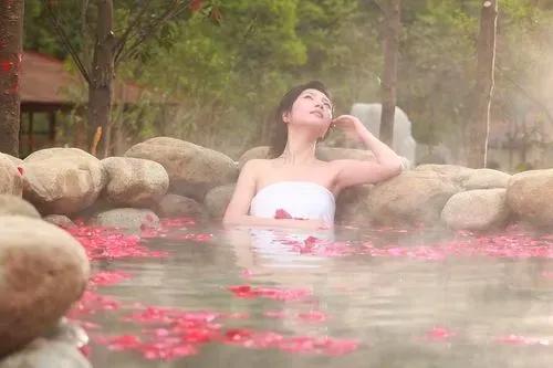 昆明禄劝县中平镇普渡河温泉地带,昆明适合儿童度假玩乐的温泉酒店