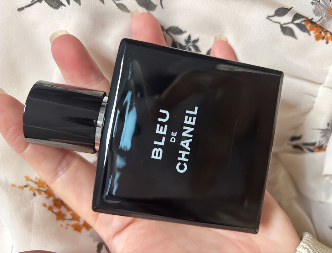 释放你的自信魅力,用自信绽放你的吸引力