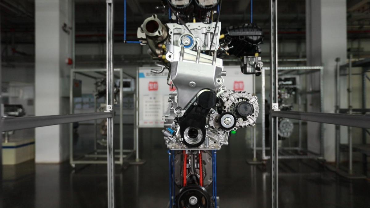 北汽魔方1.5t发动机和哪款车一样,北汽魔方1.5t加速几秒破百