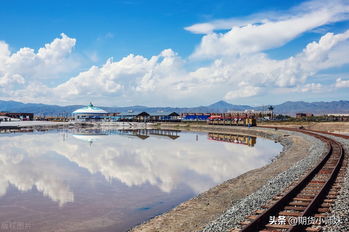 10多年靠期货赚了1000多亿,32岁接触期货当过司机年入三亿