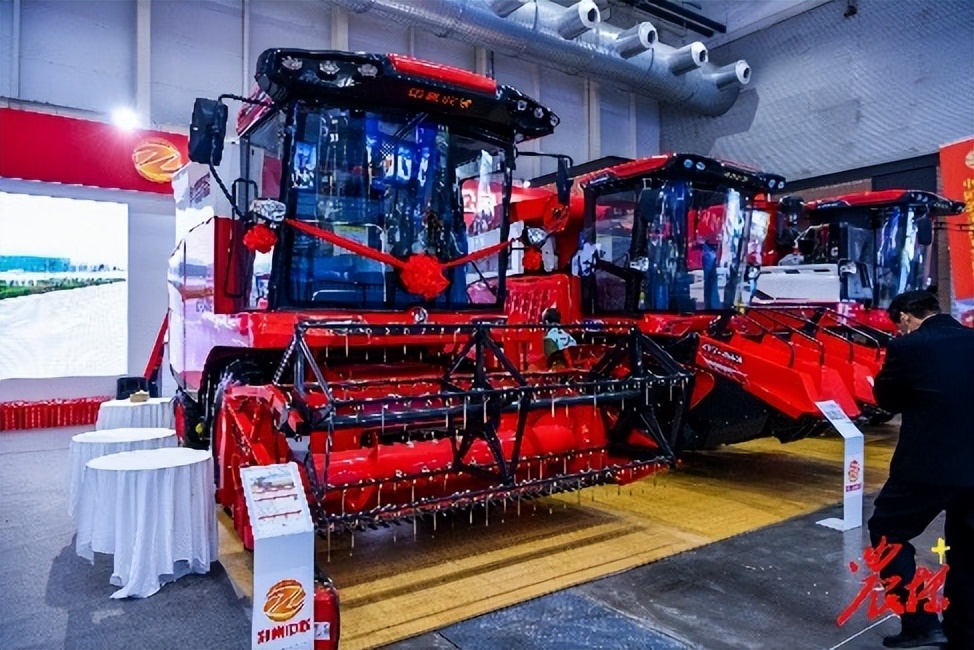 联合收割机补贴价格,今年联合收割机补贴多少钱