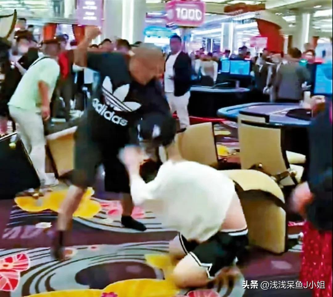 赌客澳门赌场里打斗被捕,8人在澳门赌场打架被捕