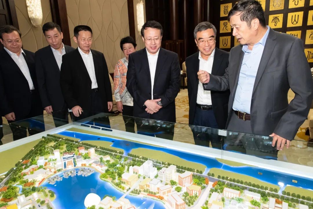 通信历史连载199-华为之1995年入职的董事长“梁博士”梁华