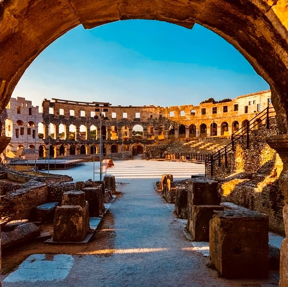 古罗马竞技场如何建造,古罗马大竞技场是什么