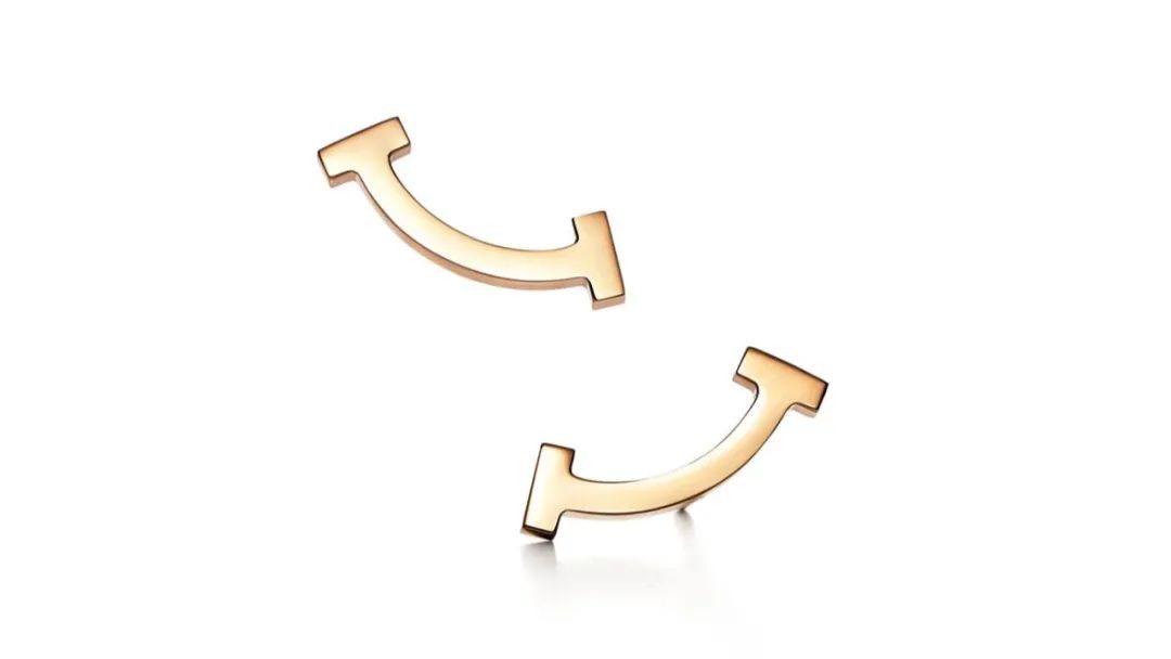 奢侈品耳环经典款卡地亚,宝格丽古董珠宝耳环