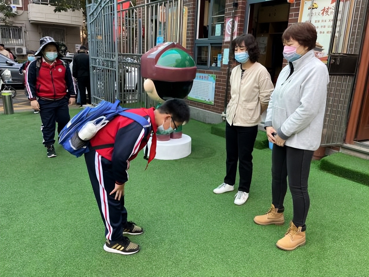 秋风送爽复课季，不负韶华不负光阴——天津市和平区哈密道小学