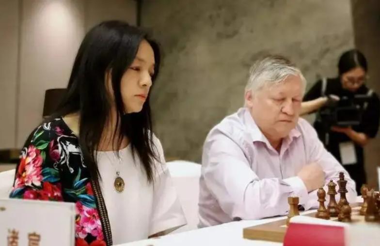 中国棋手诸宸现状,美女棋手诸宸现状