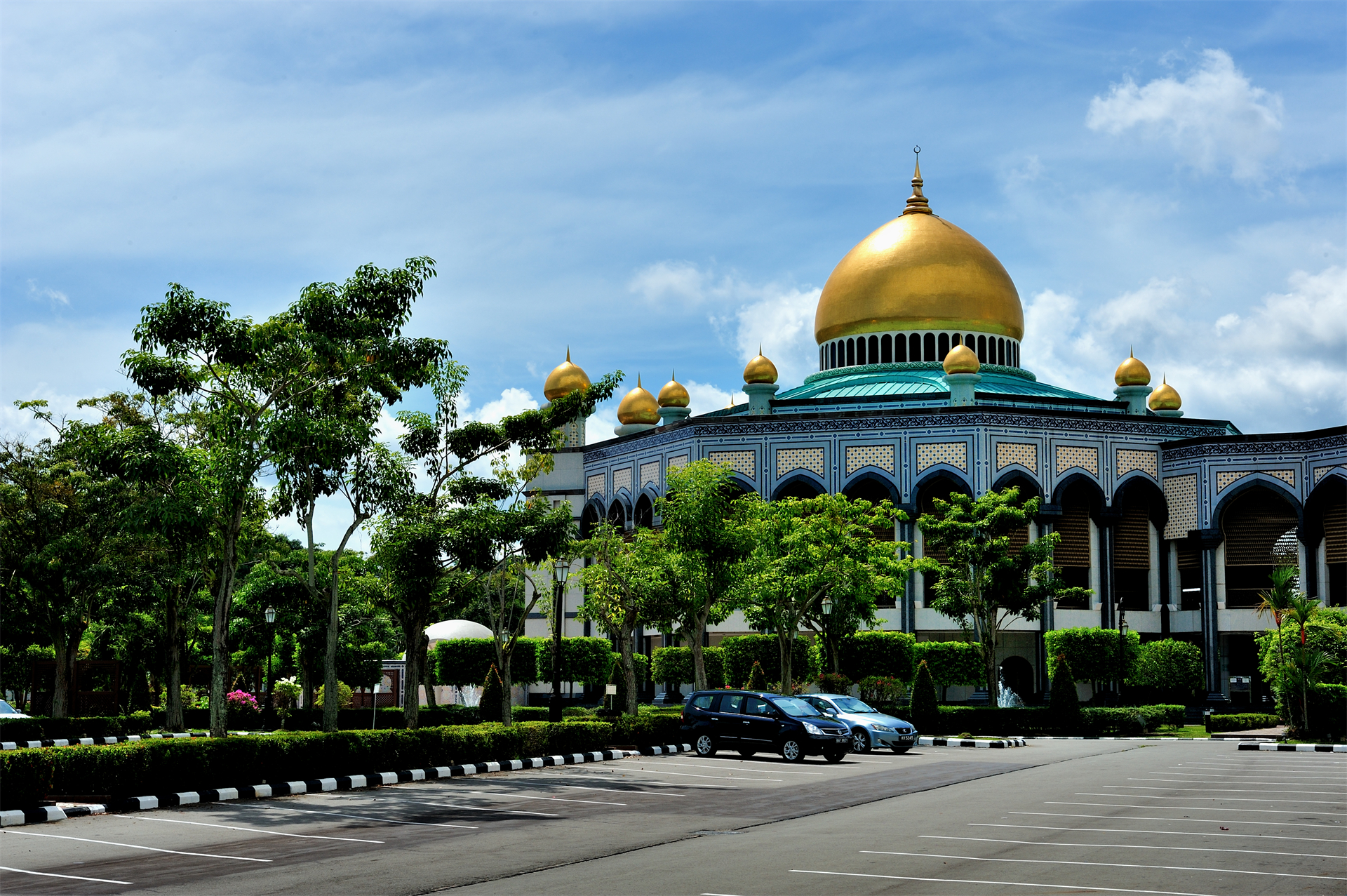东南亚小国文莱,东南亚地广人稀的文莱