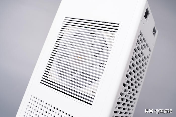 12600K+STRIXB660-I+RTX3060，AKLLAA5立式ITX机箱装机展示