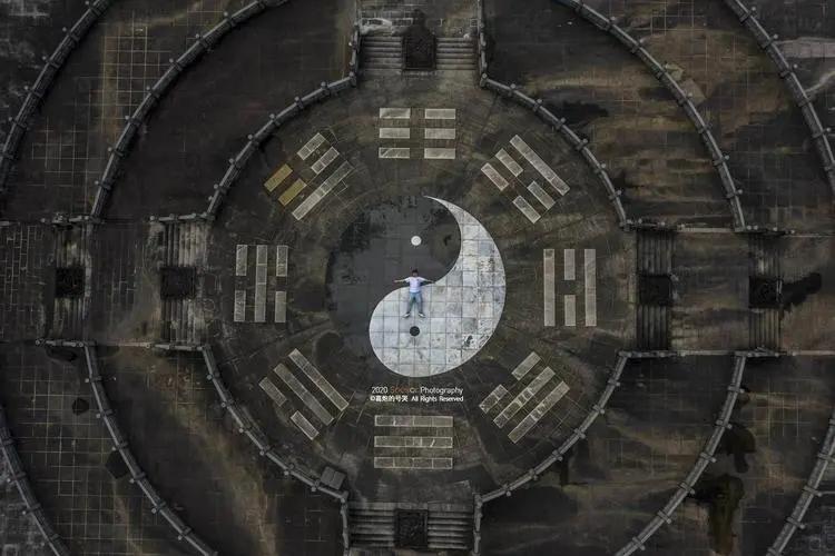 都市风水算命先生小说推荐,都市玄学风水小说