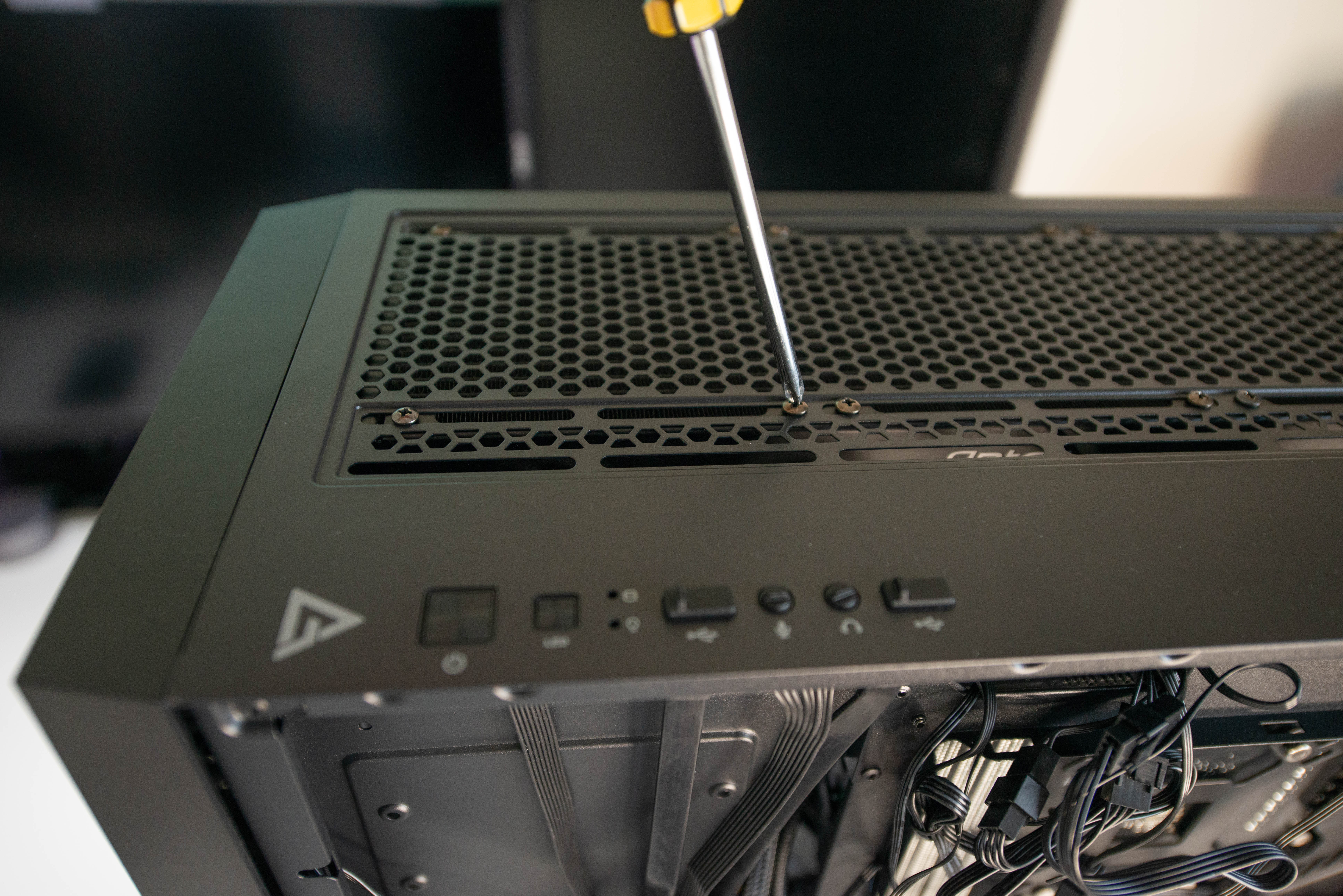 水冷显卡组装电脑教程,电脑组装rgb灯光