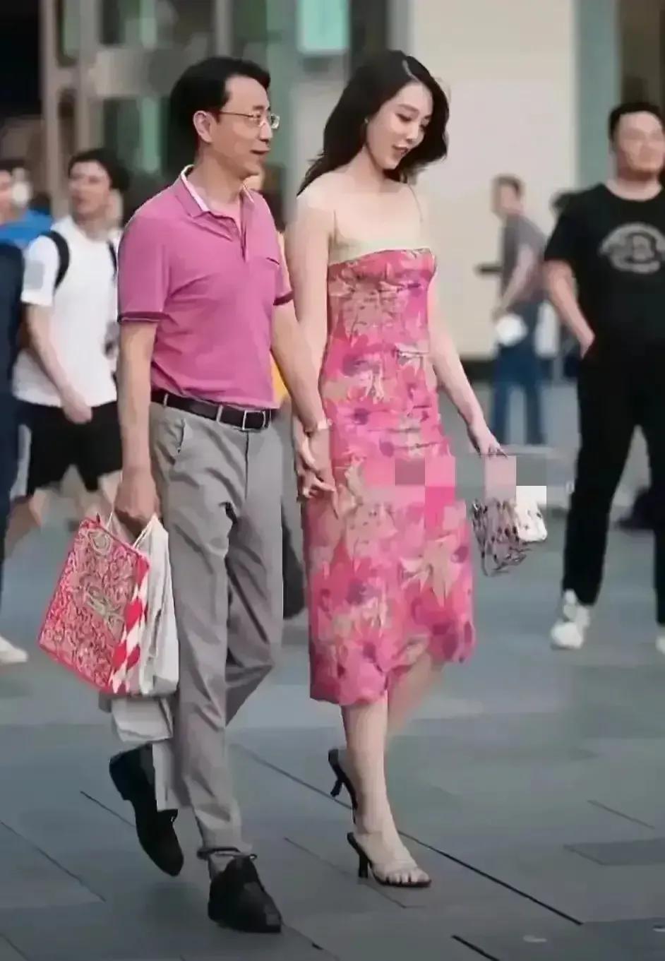 董小姐曾经红遍大江南北,董小姐曾经火遍大江南北